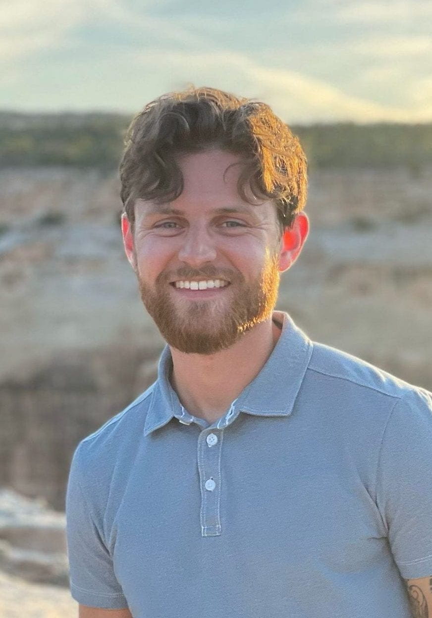 Jordan-headshot-e1659641580588