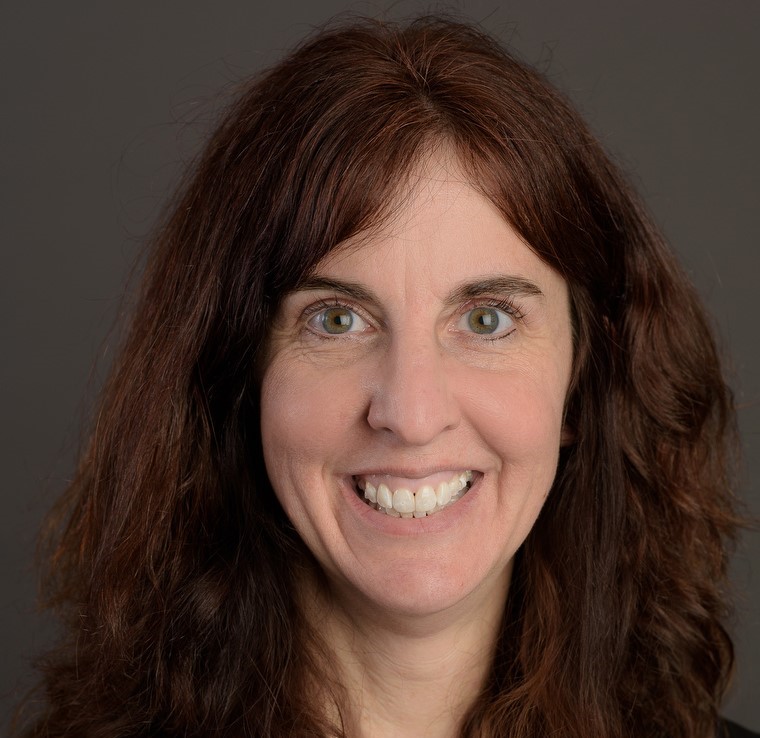 linda-broadbelt-cropped2