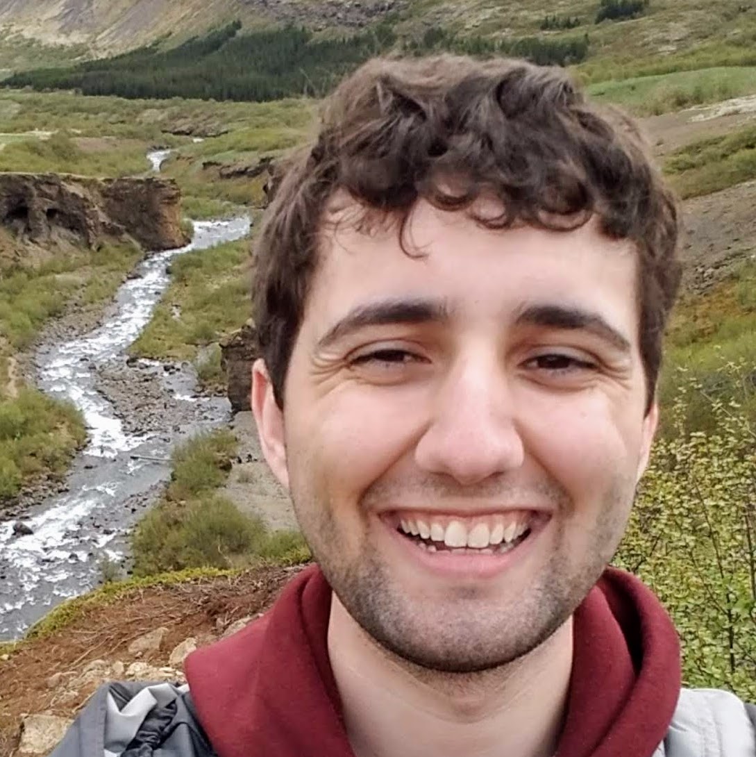 Corey-picture-for-lab-page-25qdgxy