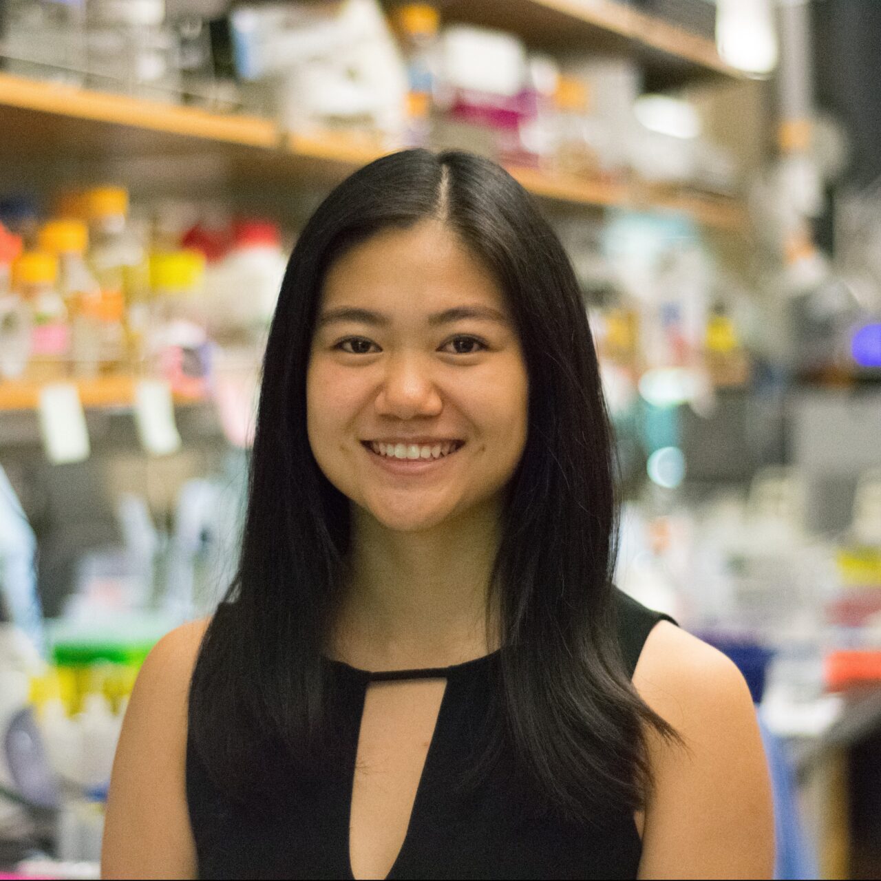 Holly-photo-e1532707207925